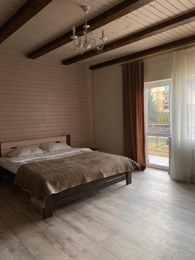 Солодкий Гранат Hotel Slavske Buitenkant foto