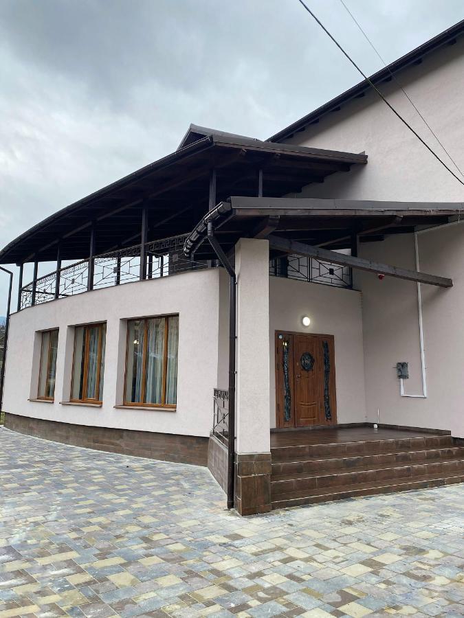 Солодкий Гранат Hotel Slavske Buitenkant foto