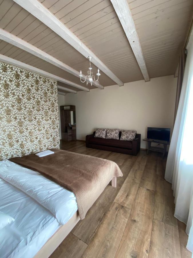 Солодкий Гранат Hotel Slavske Buitenkant foto