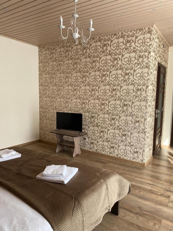 Солодкий Гранат Hotel Slavske Buitenkant foto