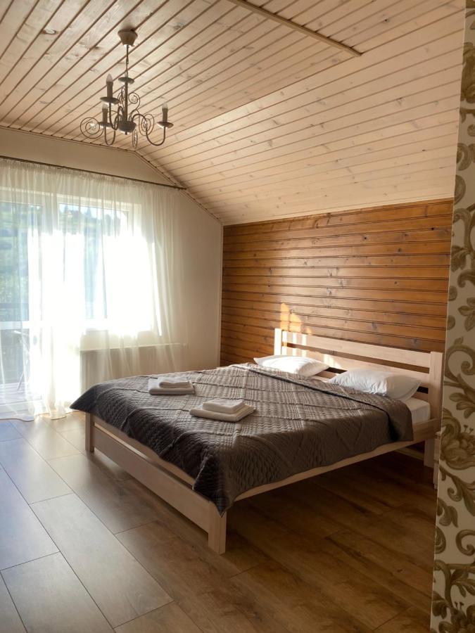 Солодкий Гранат Hotel Slavske Buitenkant foto
