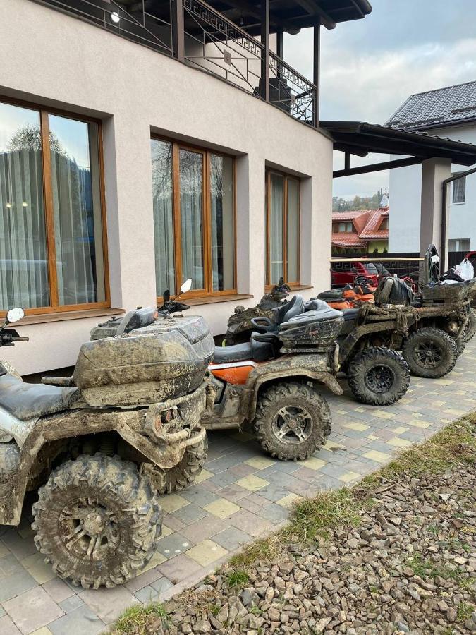 Солодкий Гранат Hotel Slavske Buitenkant foto